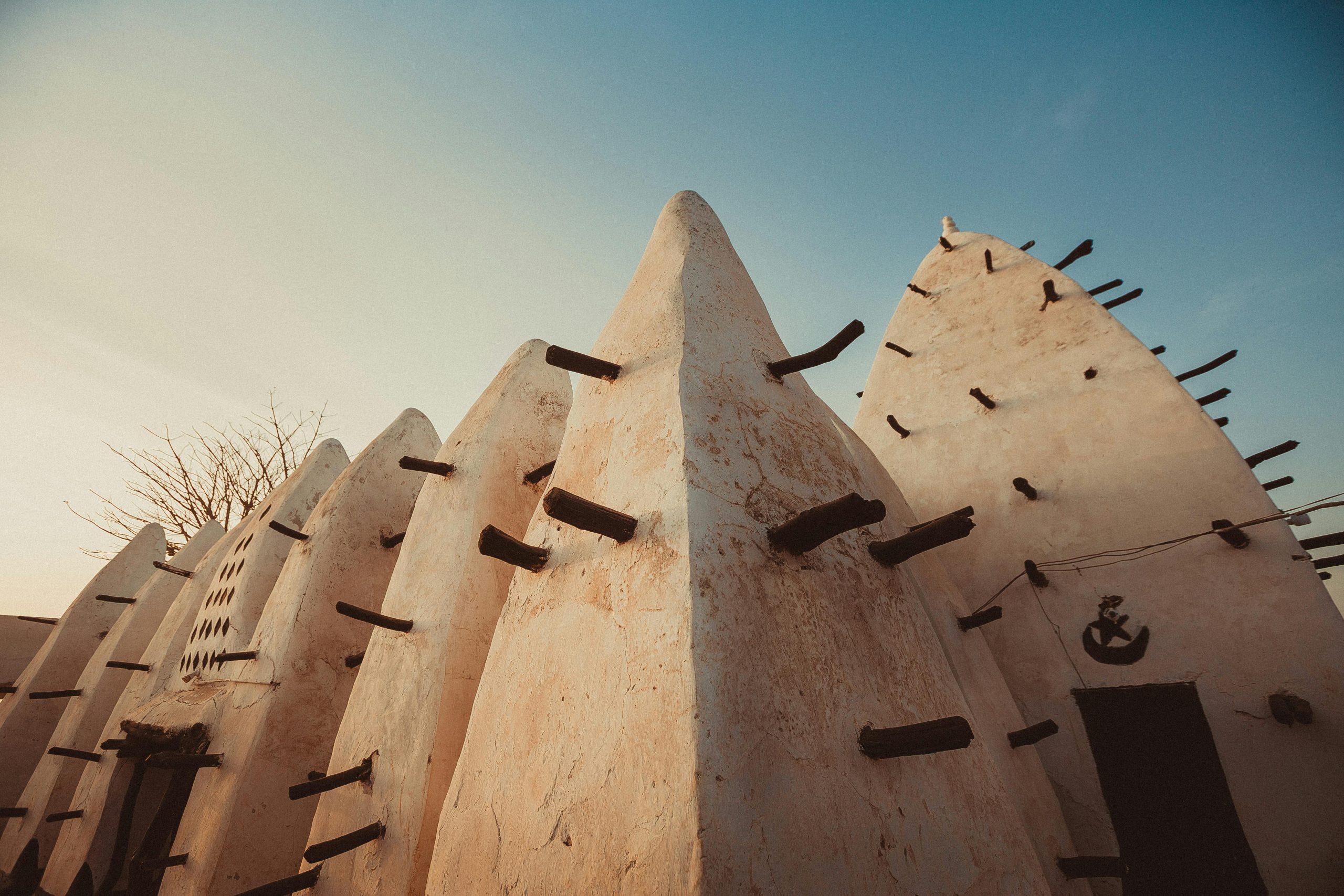 Kingdoms and Monuments: Moro-Naba Palace, Wagadugu (Burkina Faso)